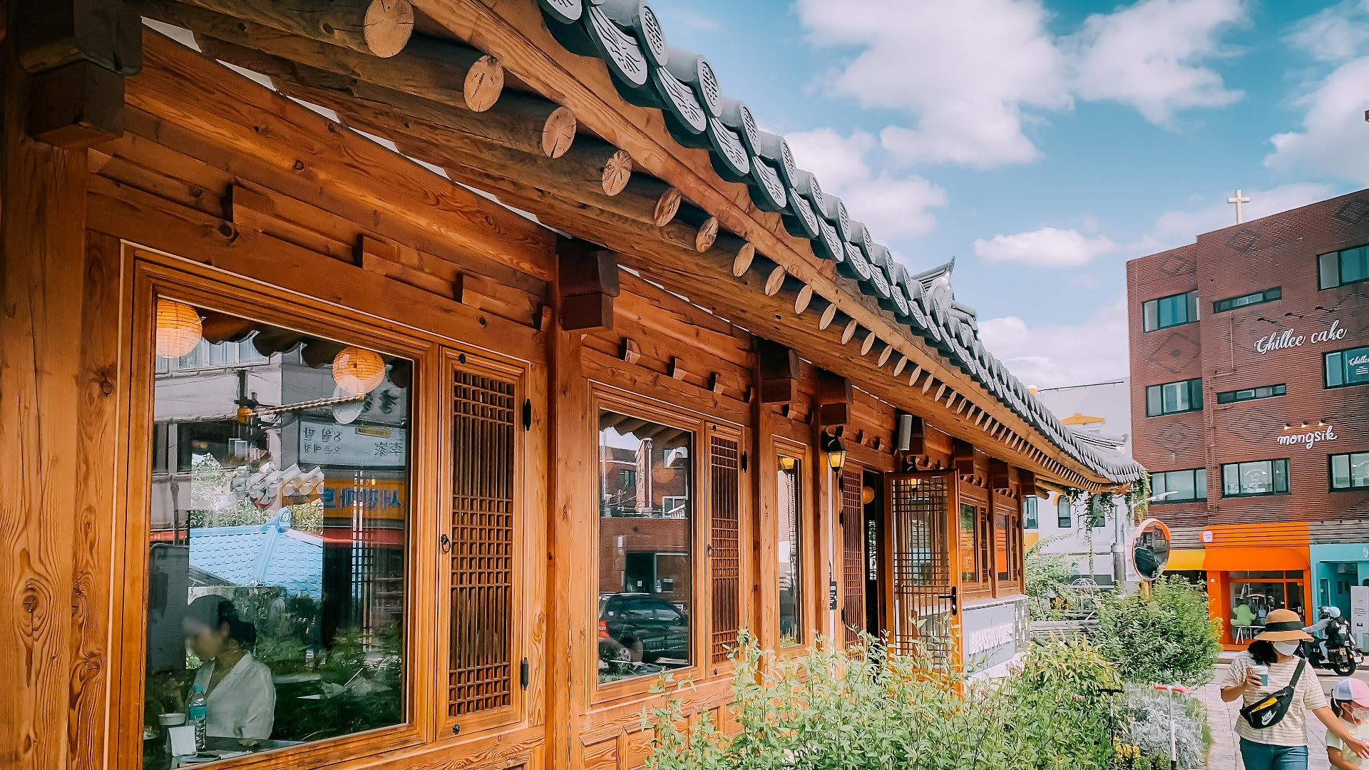 Wooden hanok café on the streets below Hwaseong Fortress